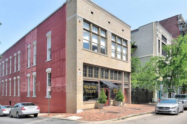 Building Photo - 50 Gayoso Ave