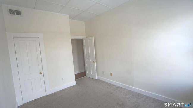 Building Photo - 42 Woodbridge St