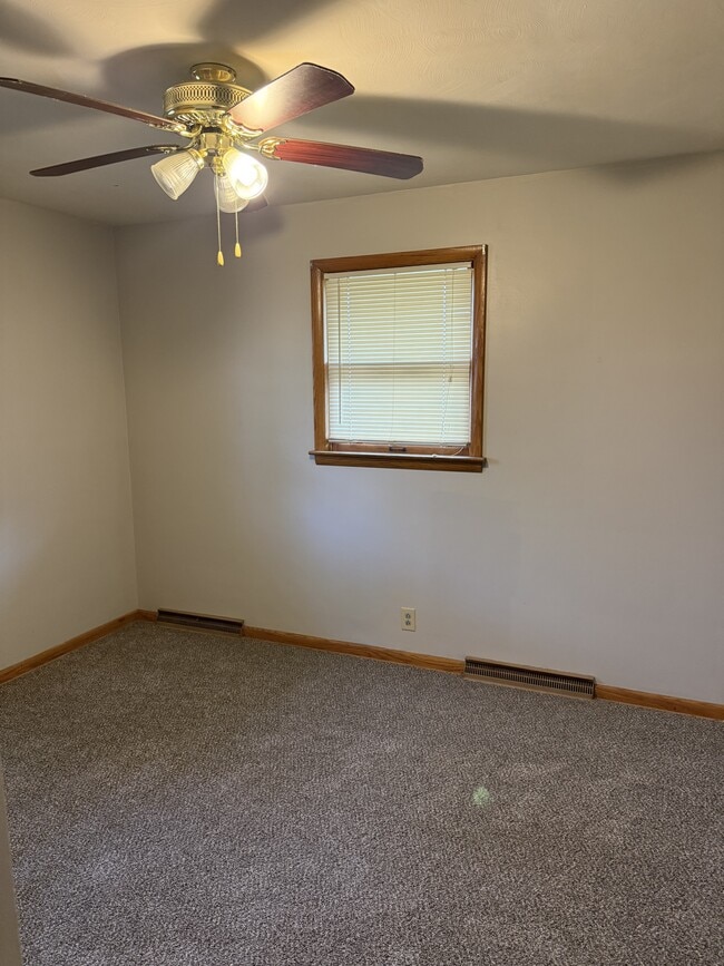 Building Photo - 8052 Sigle Ln