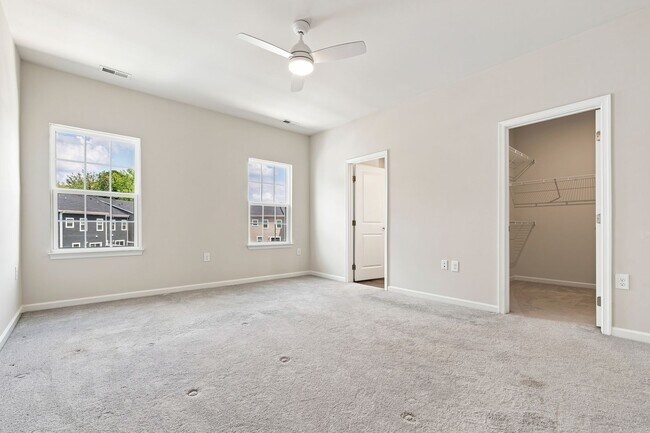 Building Photo - 121 Callowhill Ln