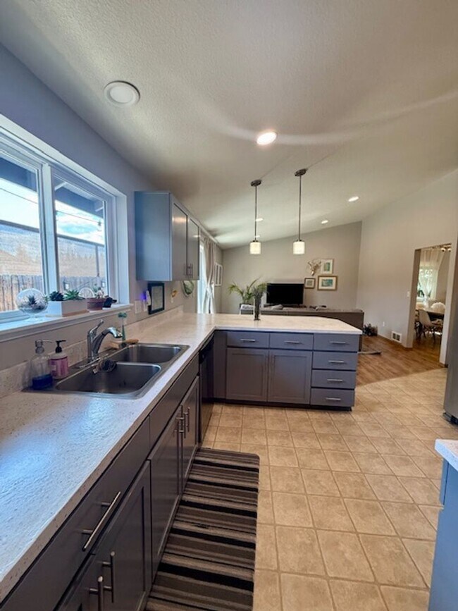 Building Photo - Serene Remodeled 4 Bedroom on Large Lot w/...