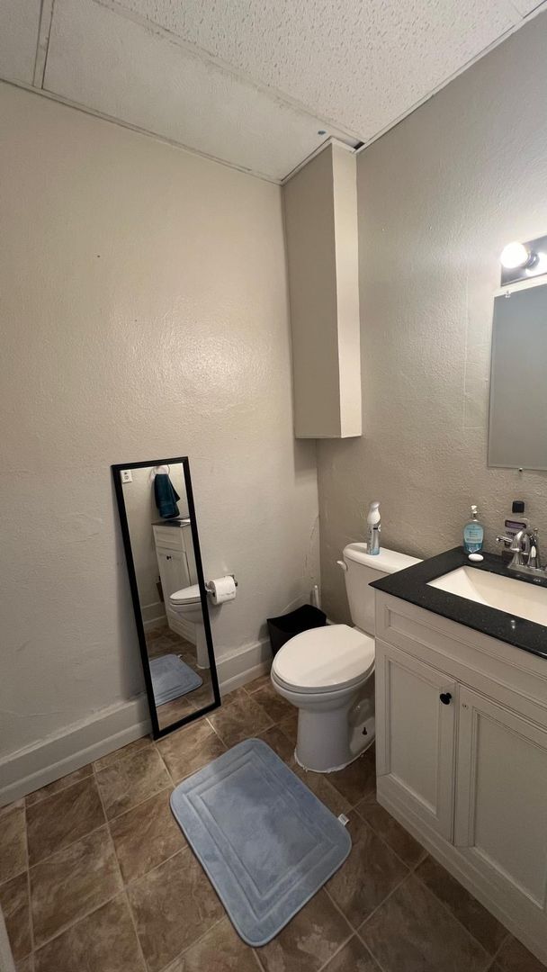 Building Photo - 202 1/2 S Madison - Richmond