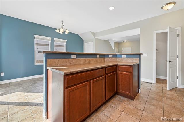 Building Photo - 6914 Dusty Miller Way