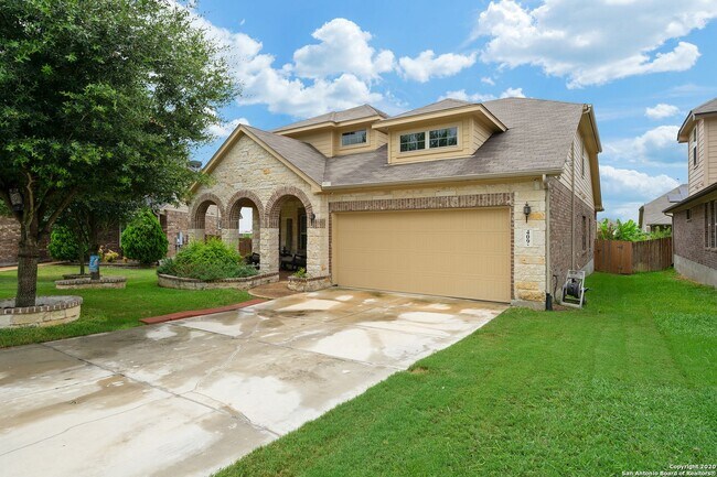 Building Photo - Beautiful 4 Bedroom Home in Turning Stone,...