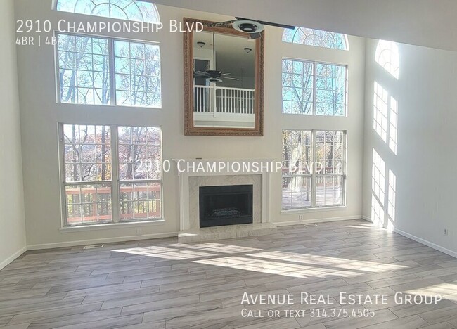 Building Photo - 3000+sqft of Living Space in Estates of Ar...