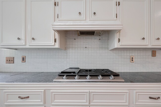 Building Photo - 1103 Cheyenne Meadows Dr