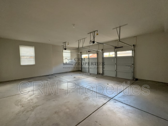 Building Photo - 411 Heritage Terrace Ln