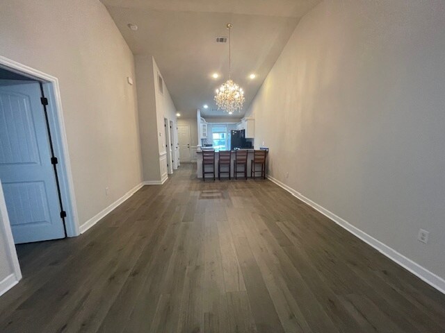 Building Photo - 204 York Way