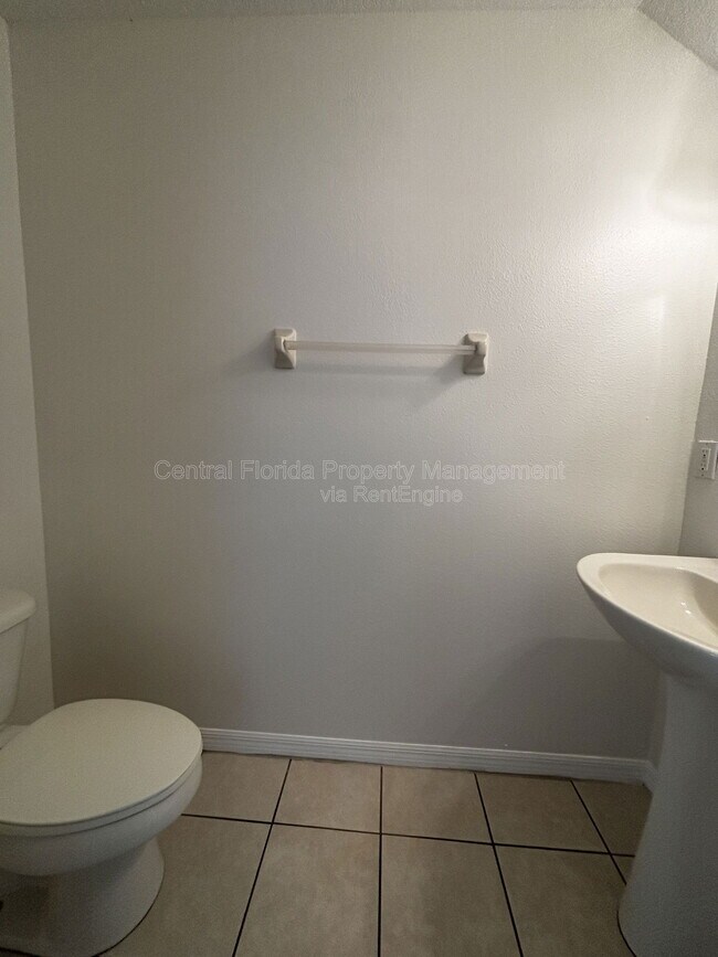 Building Photo - 10684 Savannah Wood Ct