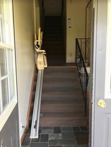 Building Photo - 916 Kings Rd