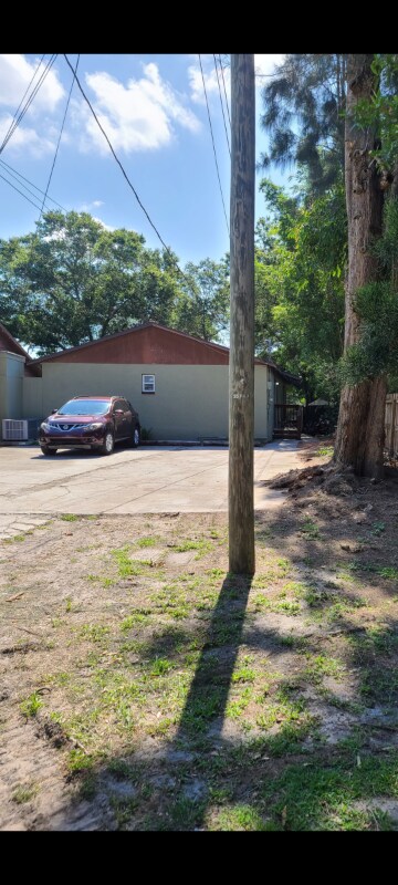 Building Photo - 15149 Westminister Ave