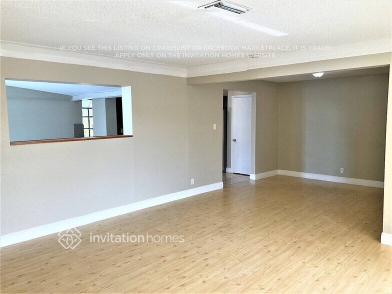 Building Photo - 225 NW 78th Terrace