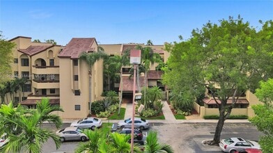 Building Photo - 9285 SW 125th Ave