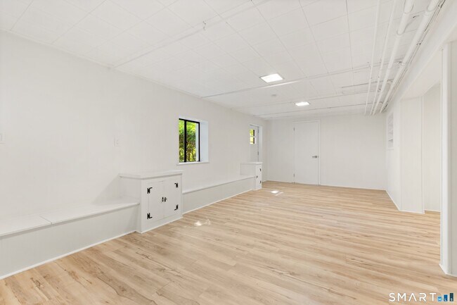 Building Photo - 65 Bailey Rd