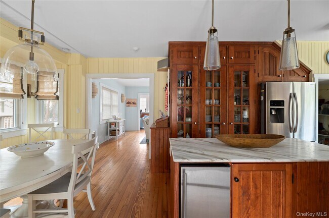 Building Photo - 696 Ocean Breeze Walk