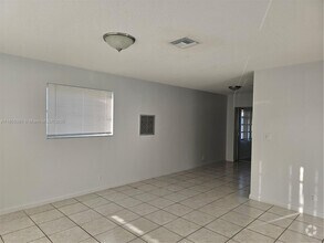 Building Photo - 4564 NW 16th Terrace