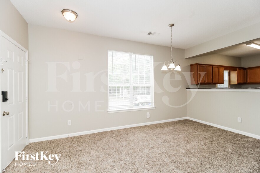 Building Photo - 2394 Brianna Dr