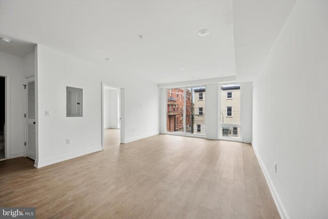 Building Photo - 1614 Ridge Ave