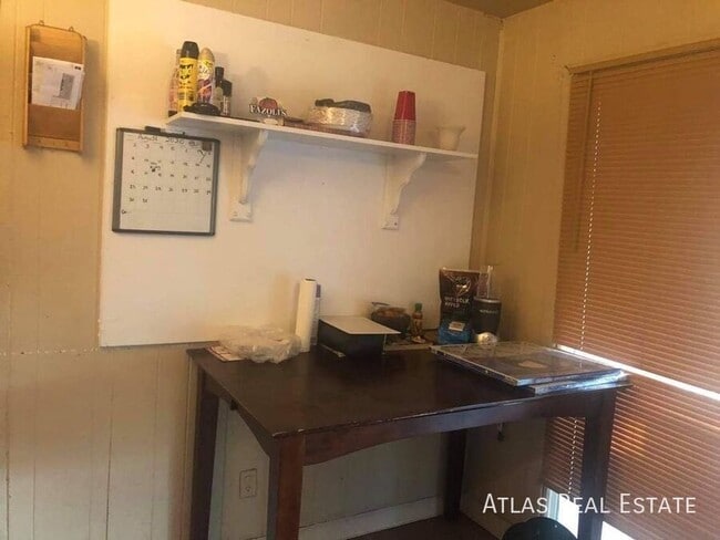 Building Photo - 5533 Xanadu St