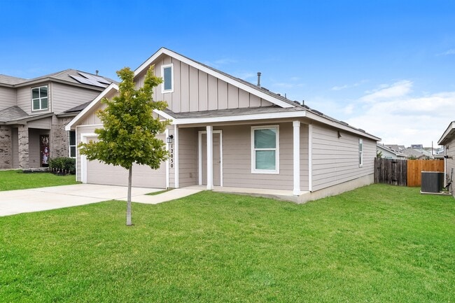 Building Photo - 12050 Pewee Ct