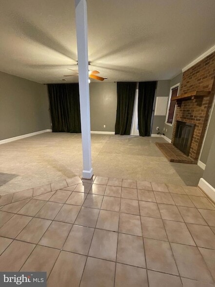 Building Photo - 8012 Merry Oaks Ct