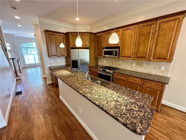 Building Photo - 1615 Rivers Edge Trail NE