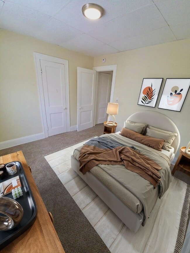 Building Photo - 4014 Cypress Ave