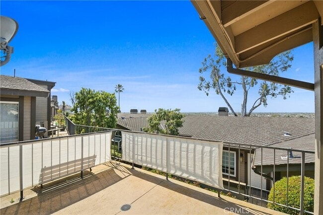 Building Photo - 2175 Pacific Ave