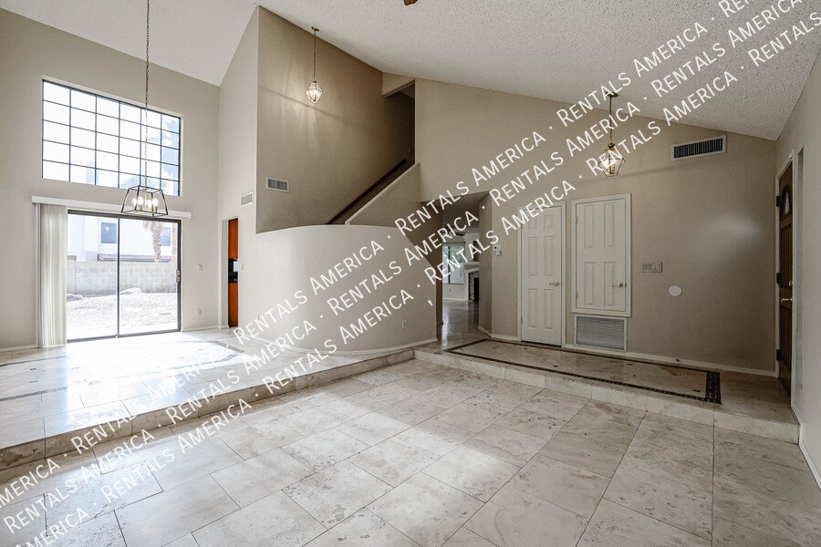 Building Photo - 7395 W Kerry Way