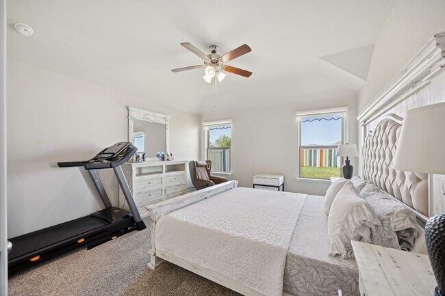 Building Photo - 21030 Albany Landing Ln