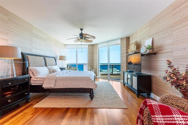 Building Photo - 101 S Fort Lauderdale Beach Blvd