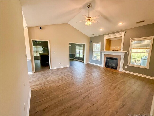 Building Photo - 150 Blacksmith Ln