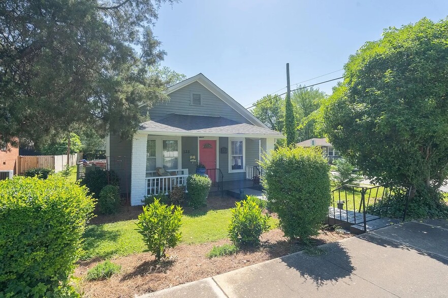 Building Photo - 125 S Pettigrew St