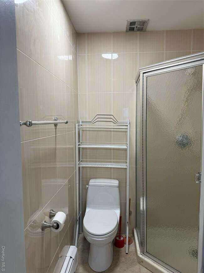 Building Photo - 41-35-41149 149th Pl