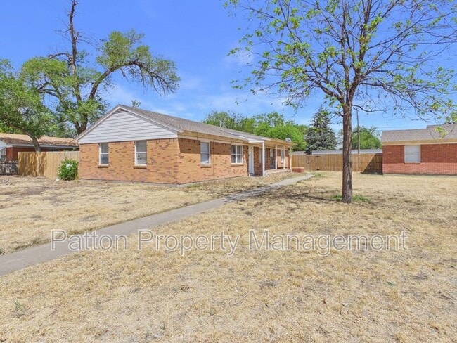 Building Photo - 3010 Westhaven Dr