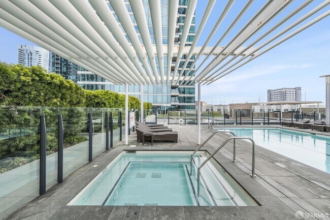 Building Photo - 401 Harrison St