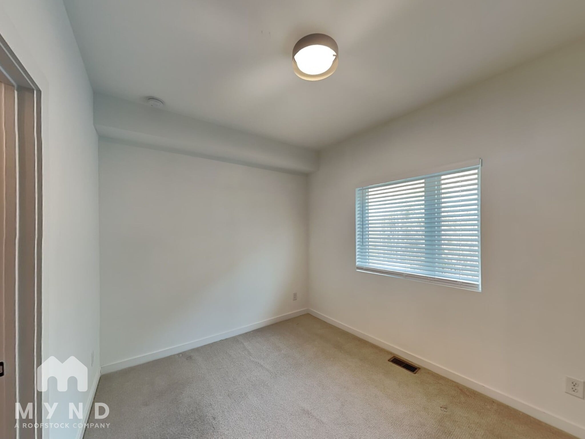 Building Photo - 1434 Walker Pl SE