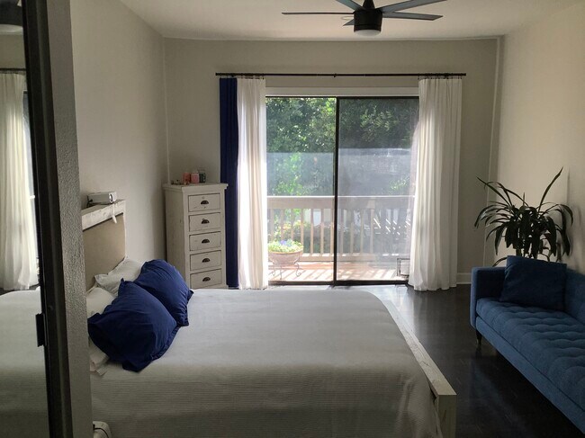 Master bedroom - 9 Madrona