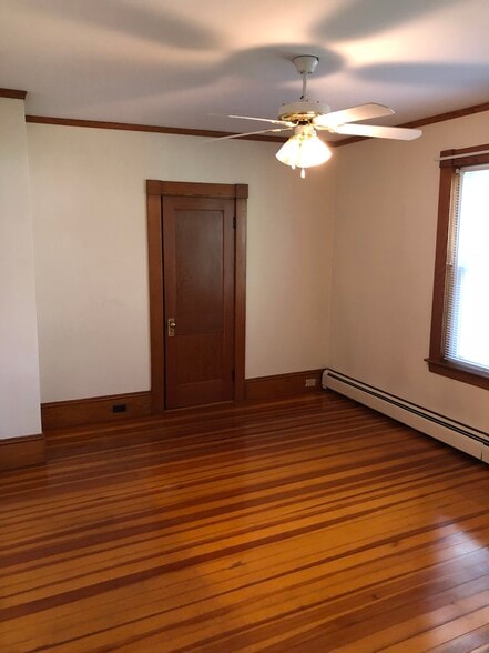 2nd bedroom - 465 Beacon St