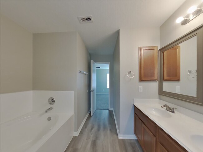 Building Photo - 18418 Westgate Springs Ln