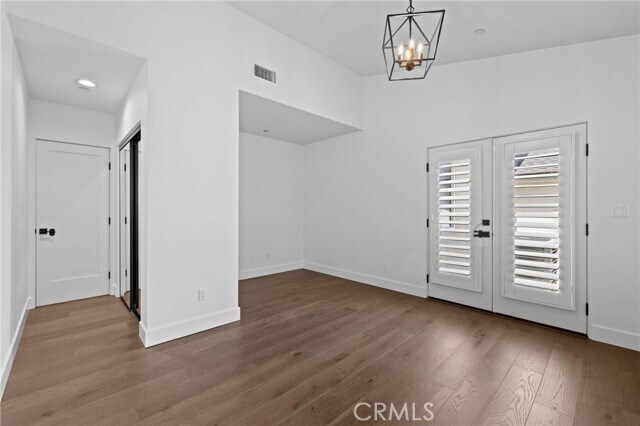 Building Photo - 827 N Lamer St
