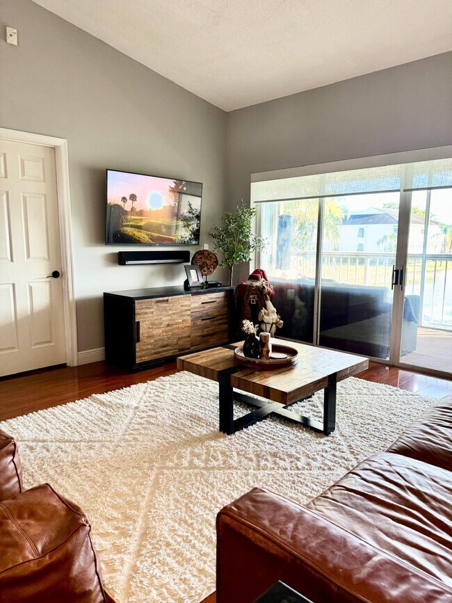 Building Photo - 209 Cypress Point Dr