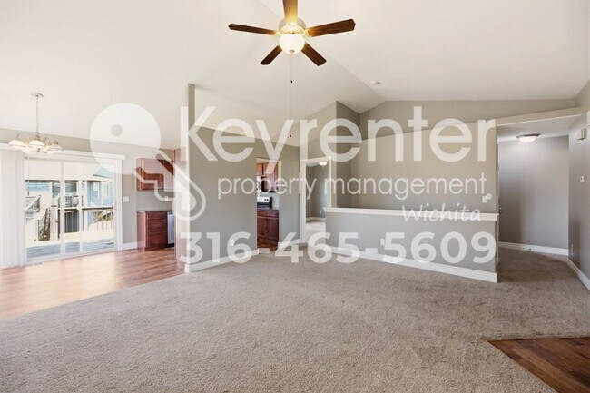 Building Photo - 311 N Grandstone St