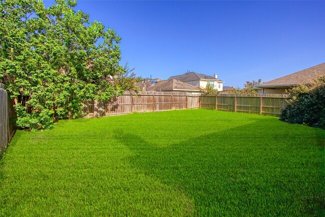 Building Photo - 5934 Sugar Field Ln