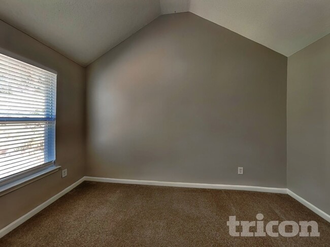 Building Photo - 2023 Reflective Waters Rd