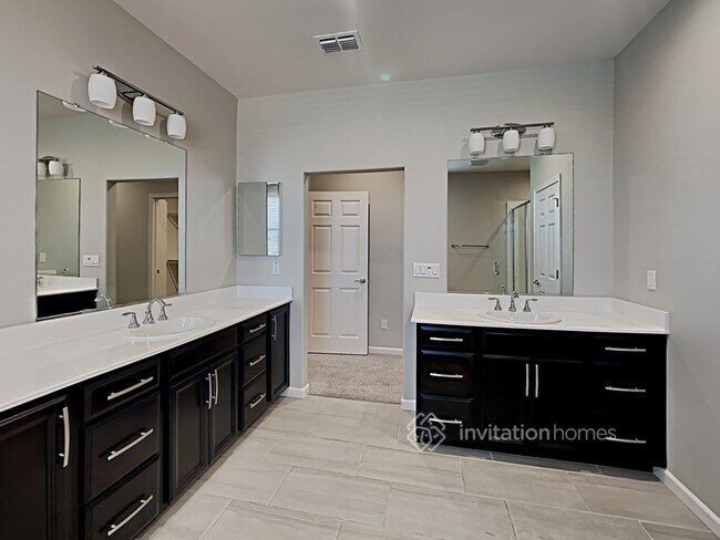 Building Photo - 2233 Millsap Ct