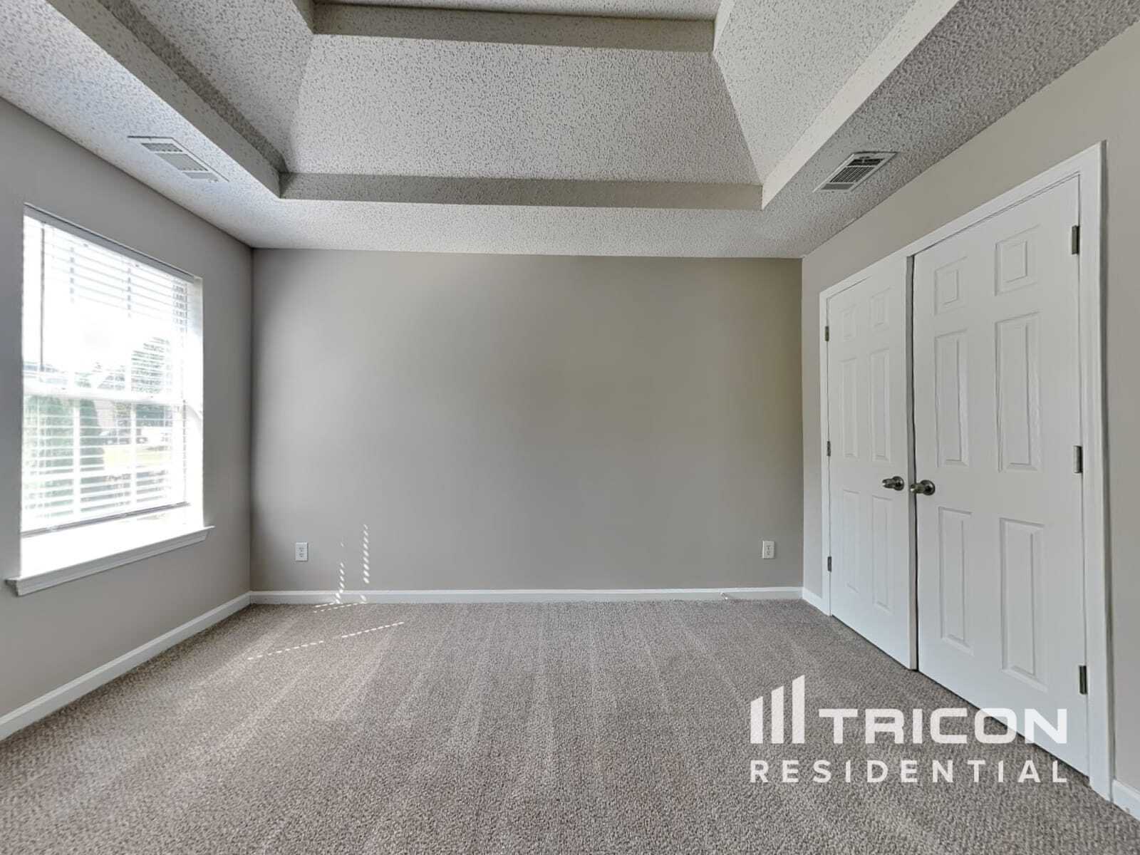 Building Photo - 6955 Pompas Ct
