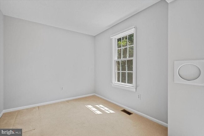 Building Photo - 11811 Dinwiddie Dr