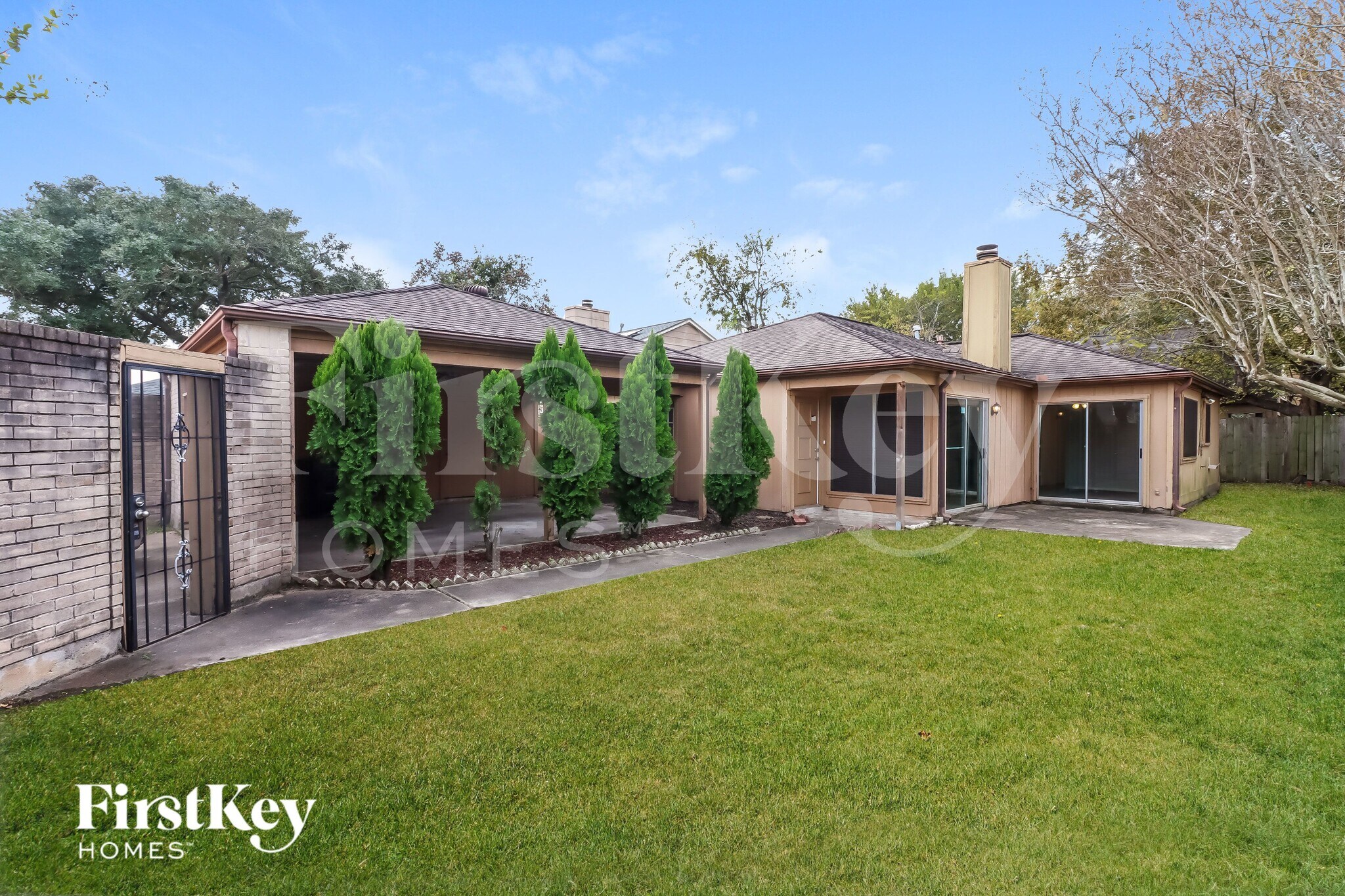 Building Photo - 12426 Sungate Ln
