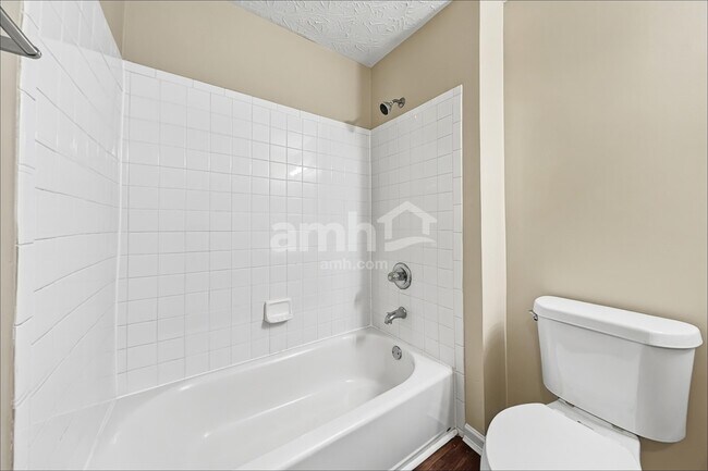 Building Photo - 2223 Fedders Ct